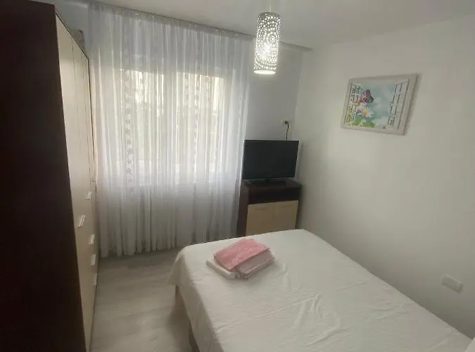 アパート Andrei Intrare Mamaia, Campus *