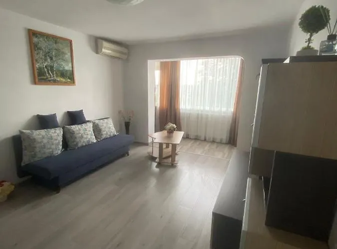 アパート Andrei Intrare Mamaia, Campus